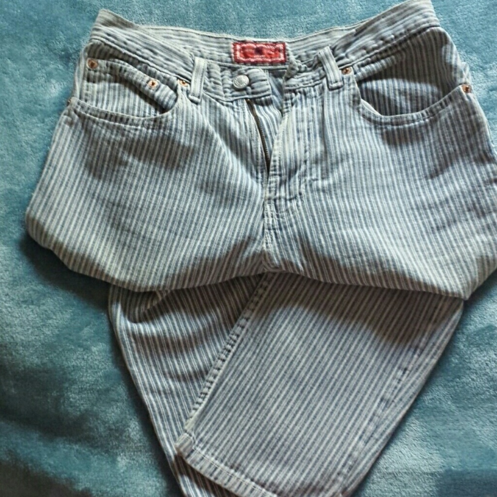 GAP Curvy Fit Straight Leg